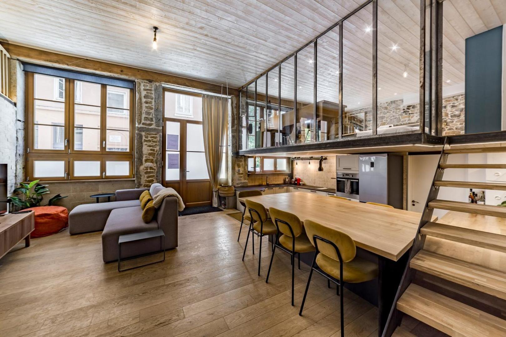 Le Duplex Des Pentes Ail Apartment Lyon Exterior photo